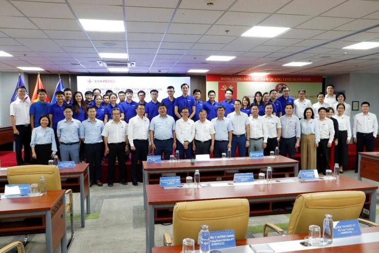 TỔNG GIÁM ĐỐC EVN THĂM VÀ LÀM VIỆC TẠI PECC2